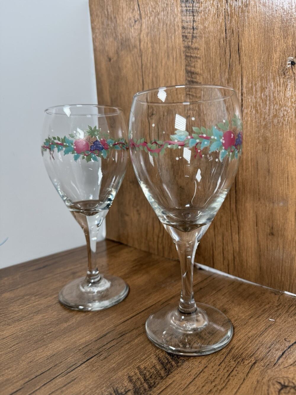 Vintage Pfaltzgraff “Holly Joy” Wine Glasses set of 2